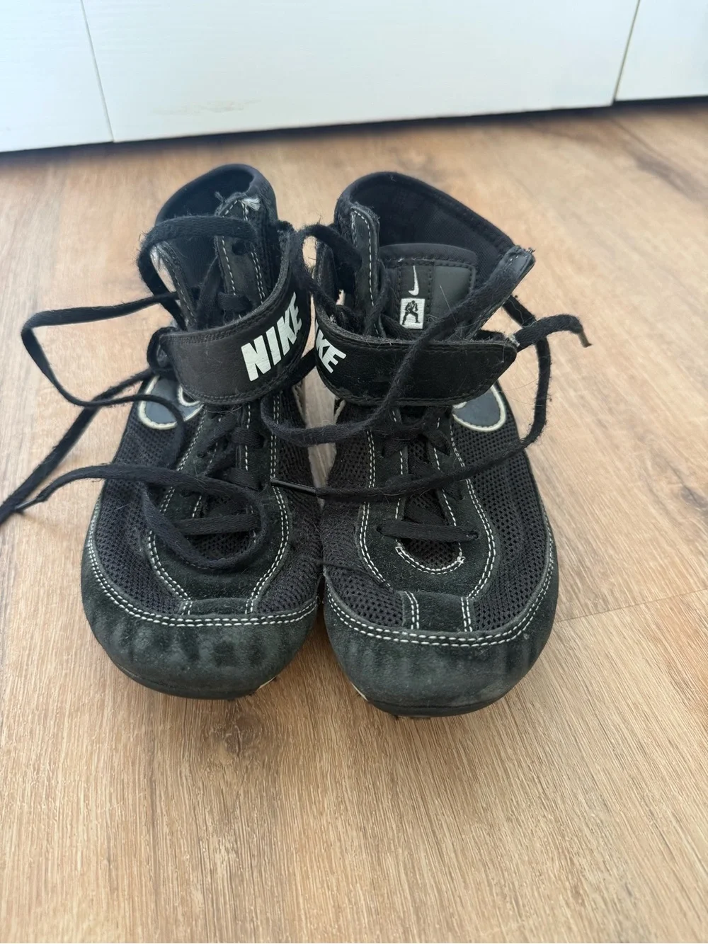 Nike Kids Black wrestling shoes